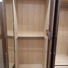 リユースのサカイ栃木店★ジモティ割あり★  ワードローブ ブラウン W139.6×D57×H195 クリーニング済み TC10543の画像