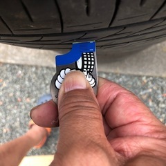 ノア80系ハイブリッド純正ホイールタイヤ付きの画像
