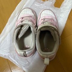 キッズスニーカーNIKEの画像