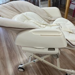 コンビcombi　ベビーハイ＆ローチェアの画像