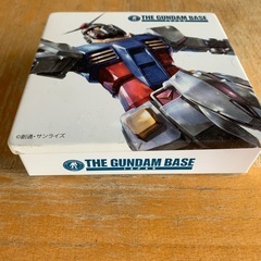 ガンダム　缶ケースの画像