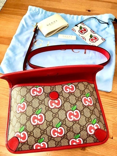 新品 GUCCI GGスプリーム アップル ウエストバッグ/レッド 付属品全て付き