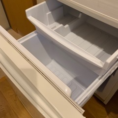 sharp 冷蔵庫
の画像