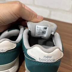 ニューバランス　キッズスニーカーの画像