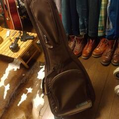 ヤマハ　JR2  FJジュニア　アコギ　ミニギター　スタンド・ケース付き！の画像