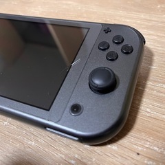 Nintendo Switchライト　本体　　箱と充電器付きの画像