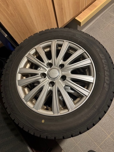 スタッドレスタイヤ&ホイールセット