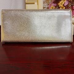ANTEPRIMA　アンテプリマ　二つ折り財布　リボン　シルバーの画像