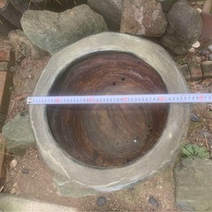 石臼  火鉢  壺  睡蓮鉢  火鉢　古美術　骨董品　蔵出し　古民家　ビンテージ　レトロ   5個の画像