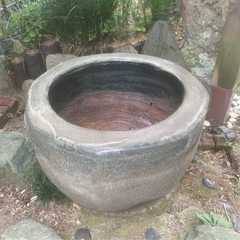 石臼  火鉢  壺  睡蓮鉢  火鉢　古美術　骨董品　蔵出し　古民家　ビンテージ　レトロ   5個の画像