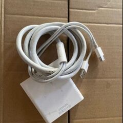 Apple MiniDisplay ポート - デュアルリンク DVI アダプタ A1360の画像