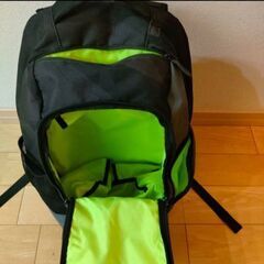 ヨネックス(YONEX)/テニス用リュック(残り1つ)の画像
