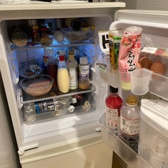 SHARP 冷蔵庫の画像