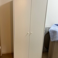 IKEA ワードローブの画像