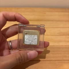 39 ETVOS ミネラルマルチパウダー　　アイカラー　チーク　口紅　オレンジの画像