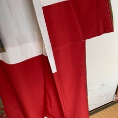 【新品未使用】正絹 小紋 レトロモダン 更紗風花柄 着物の画像
