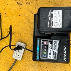 充電器だけ　バッテリー付けませんの画像