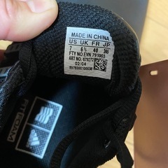 adidas  ゴルフシューズの画像