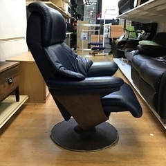 ★値下げしました★【トレファク神戸新長田店 買取/販売】取りに来られる方限定！karimokuの1人掛けソファです。の画像