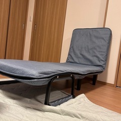折りたたみソファベッド
の画像