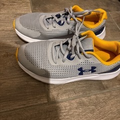 24.5㎝　【美品】kids   アンダーアーマー　　の画像