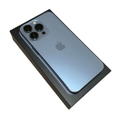 美品✨️iPhone13pro 256GB SIMフリー シエラブルー の画像