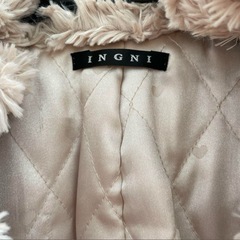 INGNIベージュファーコート Mの画像