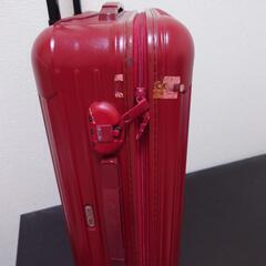 RIMOWAキャリーバッグ赤の画像