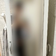 鏡付きシェルフ　ドレッサーの画像