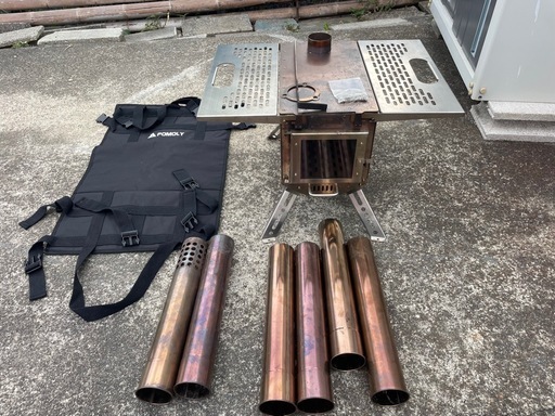 ポモリ　　POMOLY  薪ストーブ