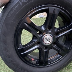 200系ハイエース　　スタッドレス　の画像