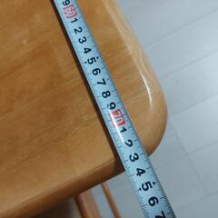 無料　4人掛け　ダイニングテーブル　椅子4脚の画像