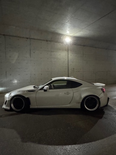 山形県発 TOYOTA 86ZN6  5MT