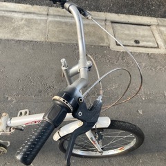 折りたたみ自転車(6ギア)の画像