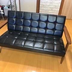 カリモク60 2掛けソファ　オットマン付の画像