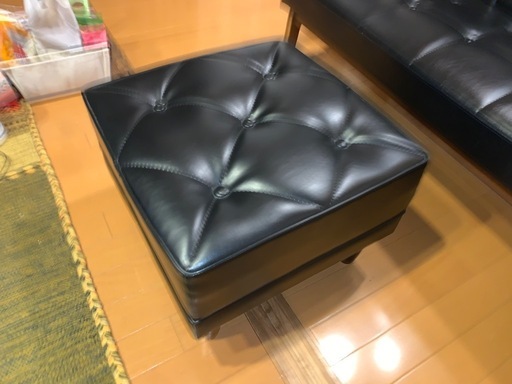 カリモク60 2掛けソファ　オットマン付