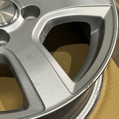 社外アルミホイール　14×5.5J＋40　PCD100 4穴　　の画像