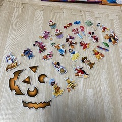Disney ★ ハロウィーンパーティー　マグネットえほん　人気の画像