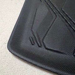 ヤリスクロス専用荷室マットの画像