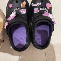 ゴールドパンプス＆サンダルセット売りの画像