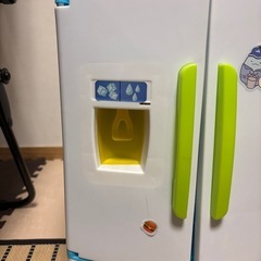 おままごとの冷蔵庫の画像