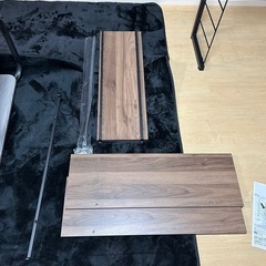 ニトリ　突っ張り壁面収納の画像