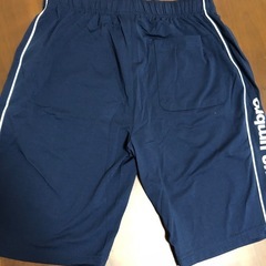 umbro ショートパンツの画像