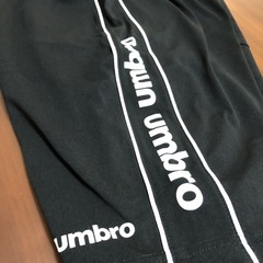 umbro ショートパンツの画像