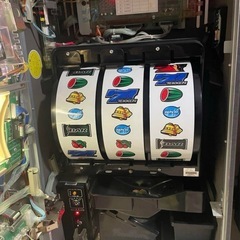 鉄拳R 4.5号機　メダル機　実機　スロット　メダル付きの画像