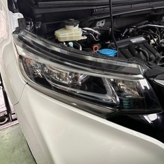 【出張OK】車のヘッドライト黄ばみ・曇り除去／ピカピカに磨きます✨の画像