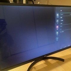  LG 31.5-inch モニターの画像