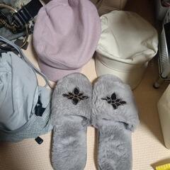 ハンドバッグなどの画像