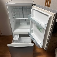 ［取引中］冷蔵庫 パナソニック 138L  NR-B146W-S　の画像
