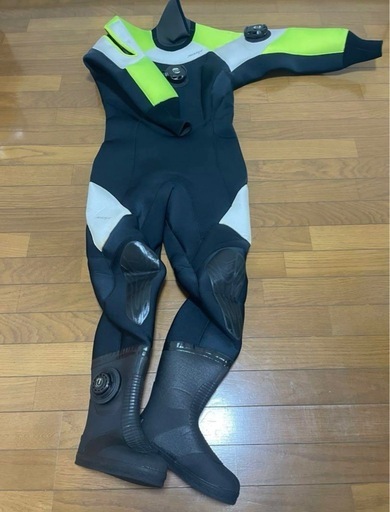 ダイビング ドライスーツ モビーズ ツサ ウェットスーツ